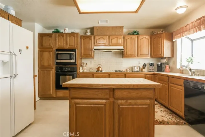 11031 Night Shadow Drive, Moreno Valley, California 92555