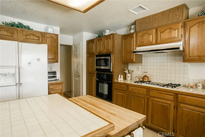 11031 Night Shadow Drive, Moreno Valley, California 92555