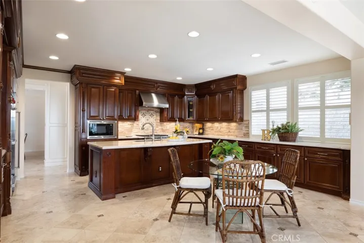 Another view of the spacious kitchen!