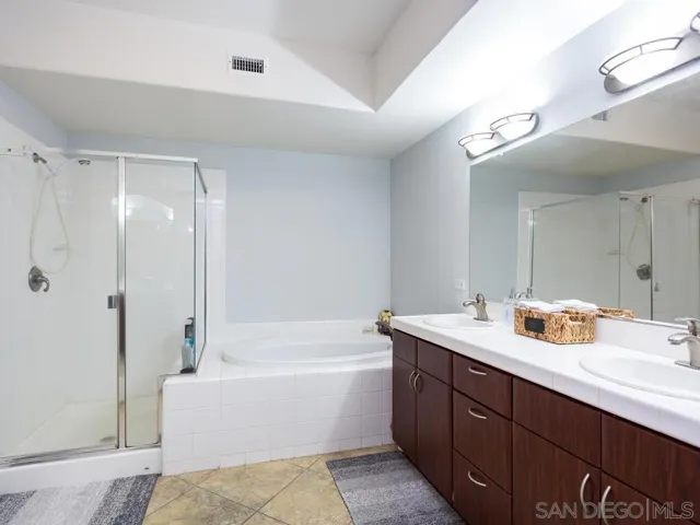 8355 Station Village Lane 4217, San Diego, California 92108