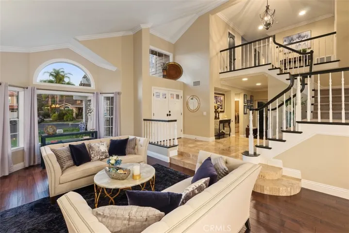 11 Mantenida, Coto De Caza, California 92679