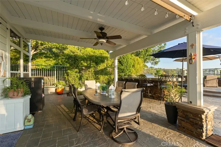 11 Mantenida, Coto De Caza, California 92679