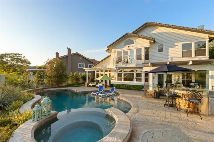 11 Mantenida, Coto De Caza, California 92679