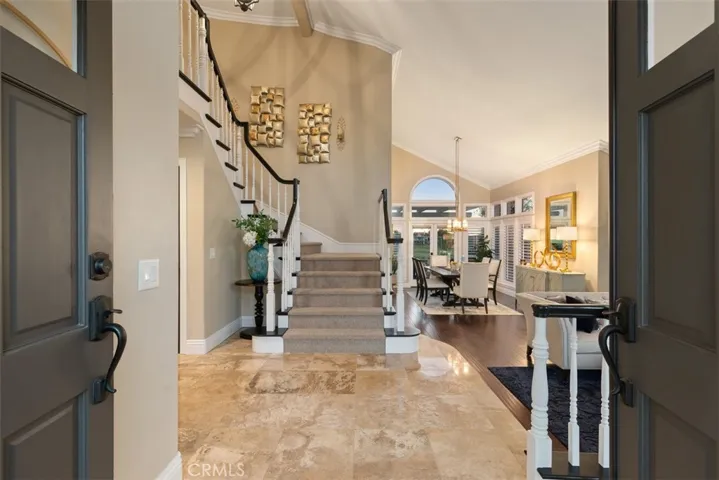 11 Mantenida, Coto De Caza, California 92679