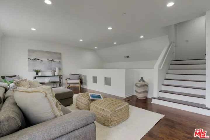 1238 22nd Street 2, Santa Monica, California 90404