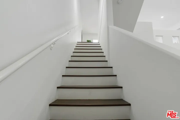 1238 22nd Street 2, Santa Monica, California 90404