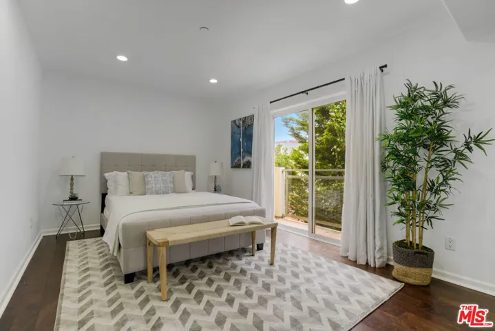 1238 22nd Street 2, Santa Monica, California 90404