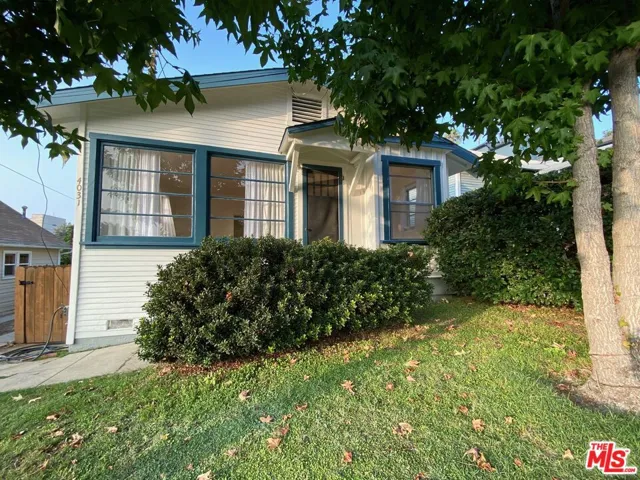 4033 Clayton Avenue, Los Angeles, California 90027