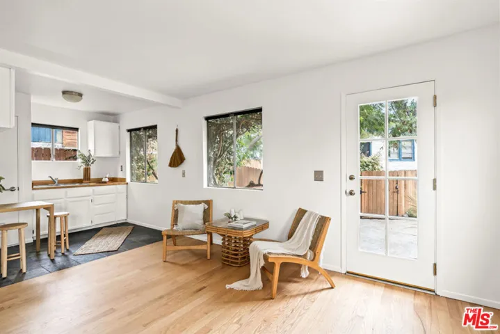 4033 Clayton Avenue, Los Angeles, California 90027
