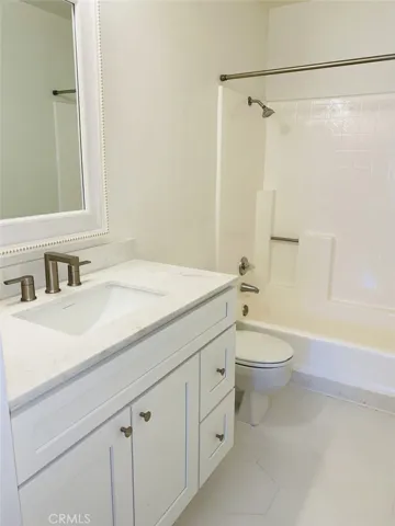 4 Via Solaz, Rancho Santa Margarita, California 92688