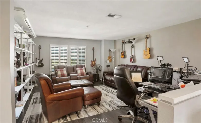 7454 Longstreet Lane, Fontana, California 92336