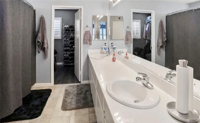 7454 Longstreet Lane, Fontana, California 92336