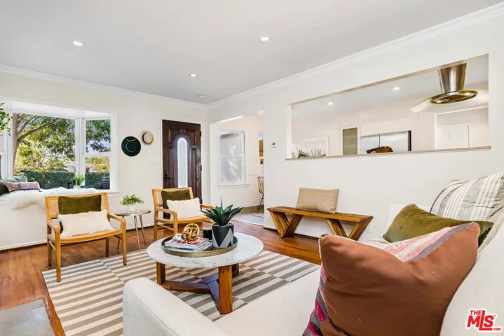 3540 Maplewood Avenue, Los Angeles, California 90066