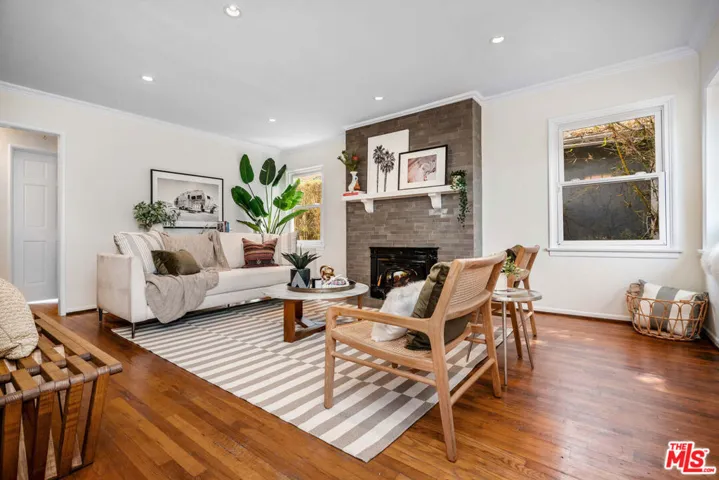 3540 Maplewood Avenue, Los Angeles, California 90066