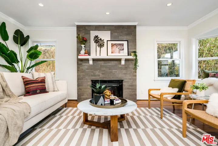 3540 Maplewood Avenue, Los Angeles, California 90066