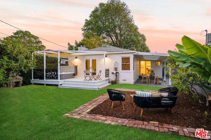 3540 Maplewood Avenue, Los Angeles, California 90066