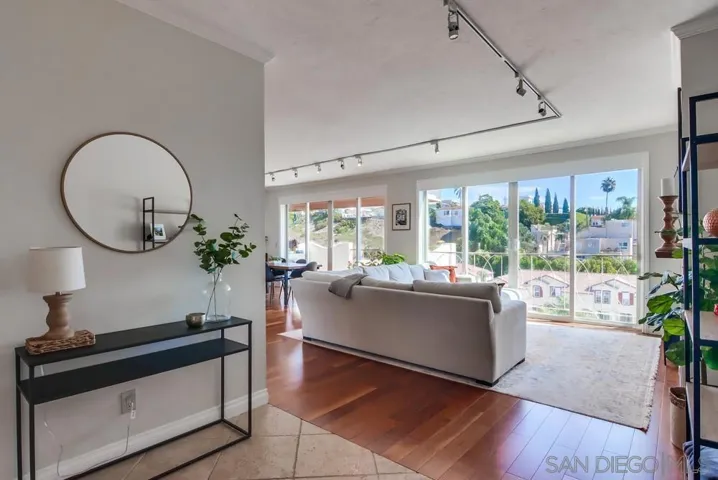 3217 Columbia St 8, San Diego, California 92103