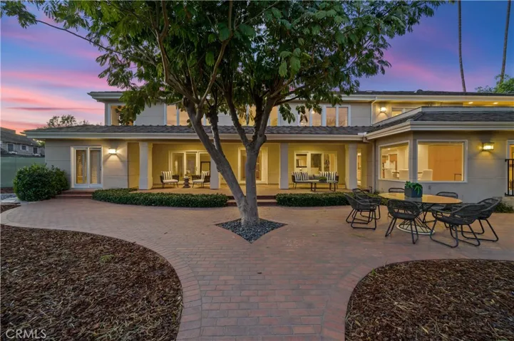 4204 Toluca Road, Toluca Lake, California 91602