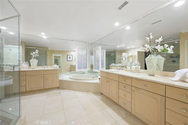 4204 Toluca Road, Toluca Lake, California 91602