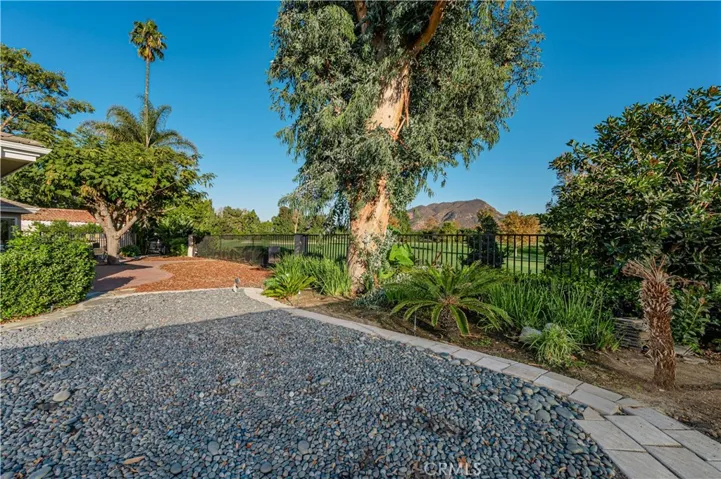 4204 Toluca Road, Toluca Lake, California 91602