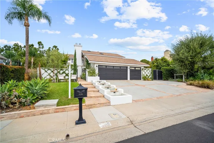 7117 E Clydesdale Avenue, Orange Park Acres, California 92869
