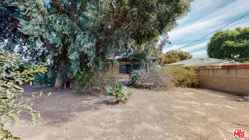 7719 Nestle Avenue, Reseda, California 91335
