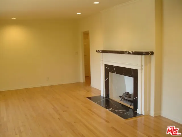 14590 Valley Vista Boulevard, Sherman Oaks, California 91403