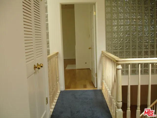 14590 Valley Vista Boulevard, Sherman Oaks, California 91403