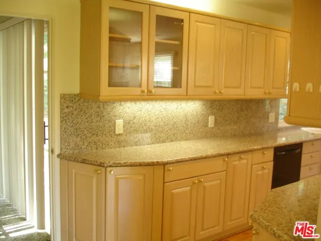 14590 Valley Vista Boulevard, Sherman Oaks, California 91403