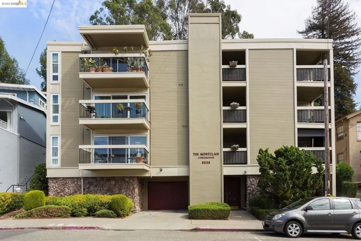 6558 Lucas Ave 302, Oakland, California 94611