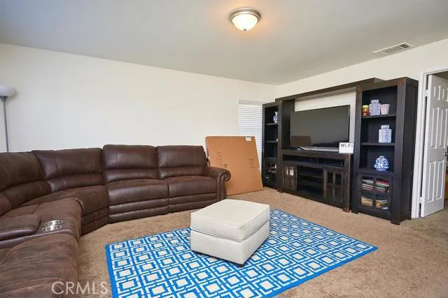 15599 Ripple Ridge Way, Victorville, California 92394