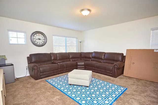 15599 Ripple Ridge Way, Victorville, California 92394