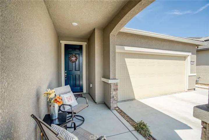 6882 E Braly Avenue, Fresno, California 93727