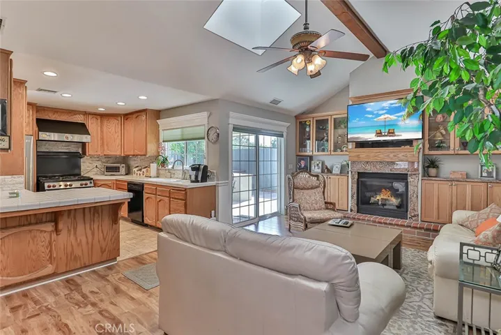 2831 Dalhart Avenue, Simi Valley, California 93063
