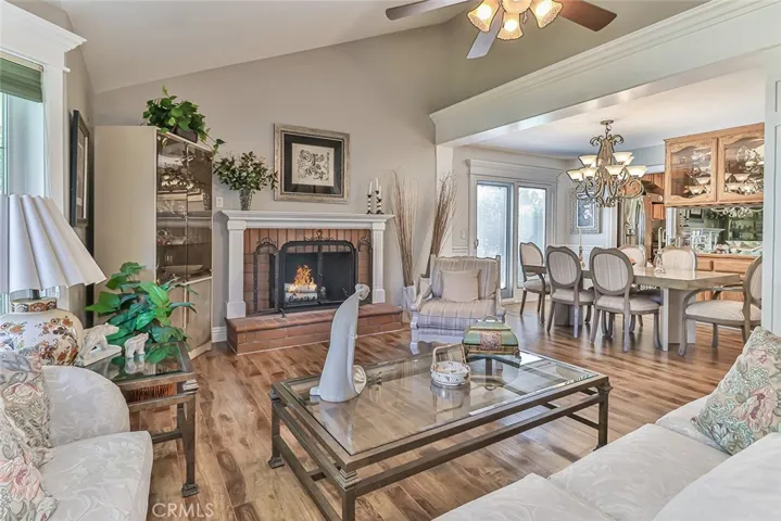 2831 Dalhart Avenue, Simi Valley, California 93063