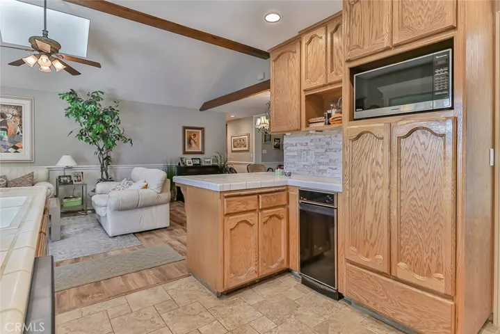 2831 Dalhart Avenue, Simi Valley, California 93063