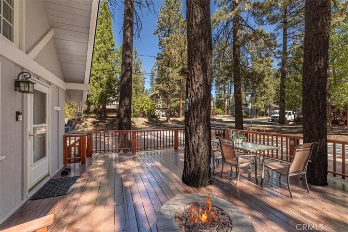39907 Forest Road, Big Bear, California 92315