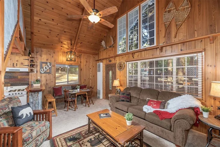 39907 Forest Road, Big Bear, California 92315