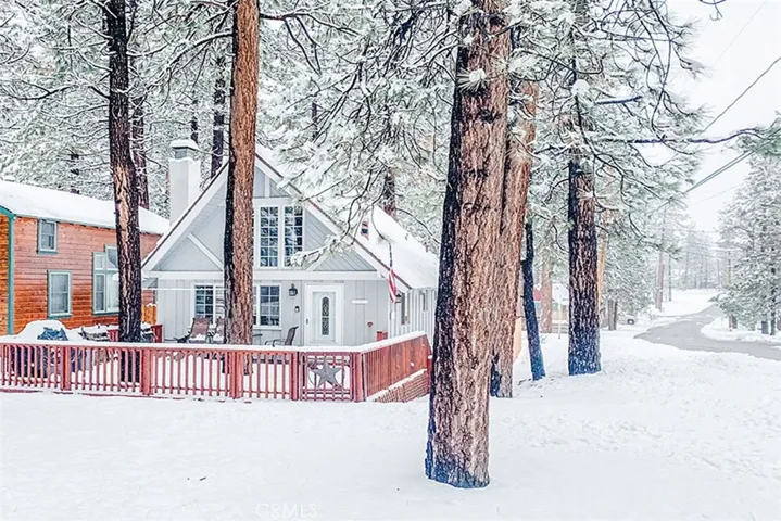 39907 Forest Road, Big Bear, California 92315