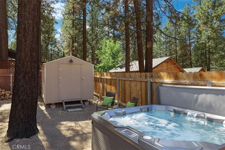 39907 Forest Road, Big Bear, California 92315