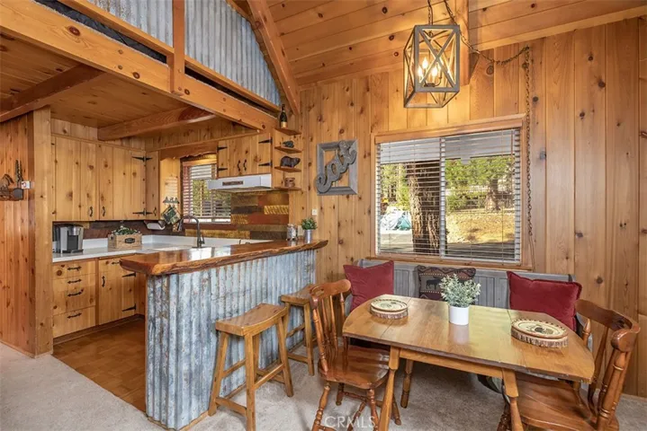 39907 Forest Road, Big Bear, California 92315