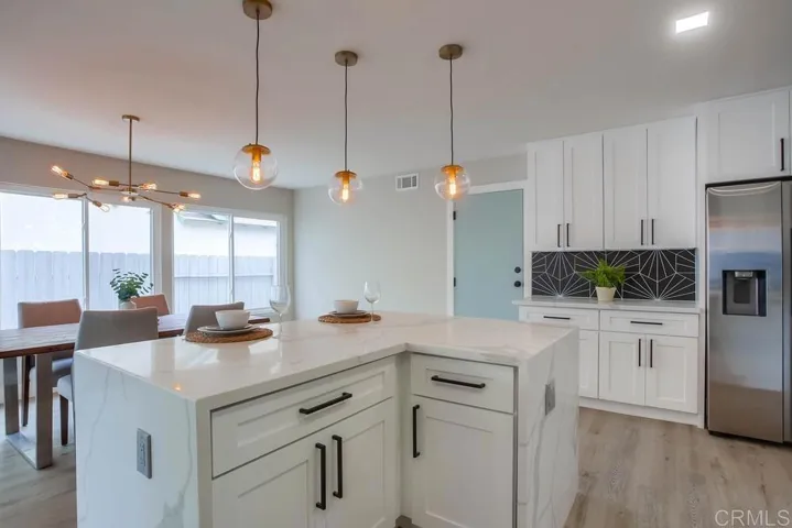 8836 Arcturus Way, San Diego, California 92126