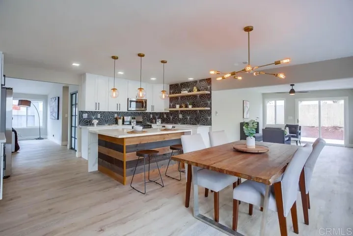 8836 Arcturus Way, San Diego, California 92126