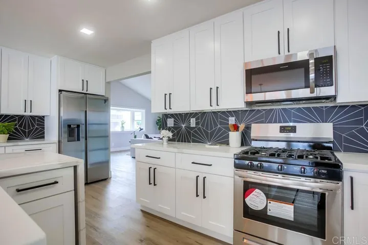 8836 Arcturus Way, San Diego, California 92126