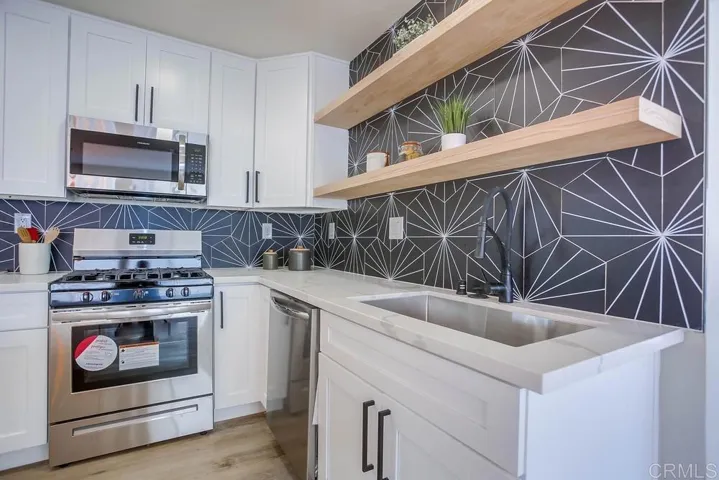8836 Arcturus Way, San Diego, California 92126