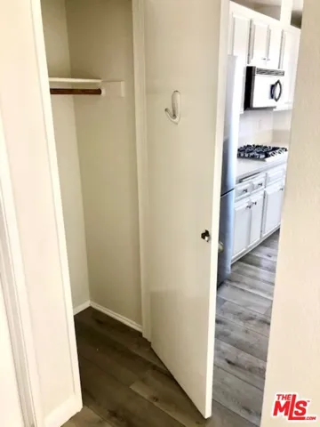 211 California Avenue 404, Santa Monica, California 90403