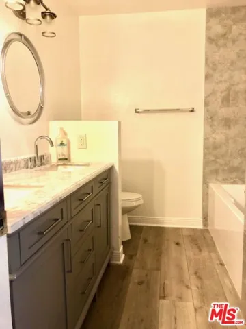 211 California Avenue 404, Santa Monica, California 90403