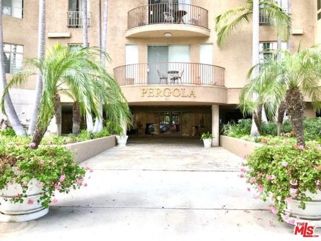 211 California Avenue 404, Santa Monica, California 90403