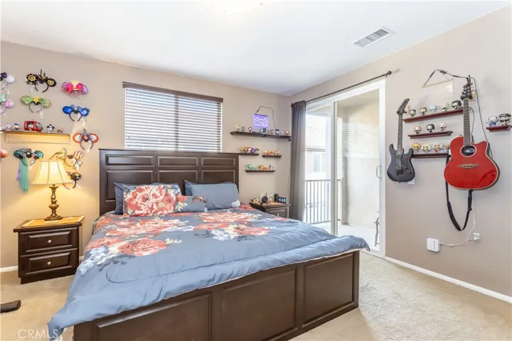 27950 Avalon Drive, Canyon Country, California 91351