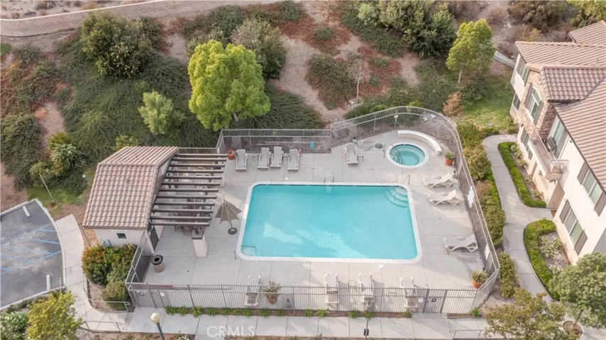 HOA pool